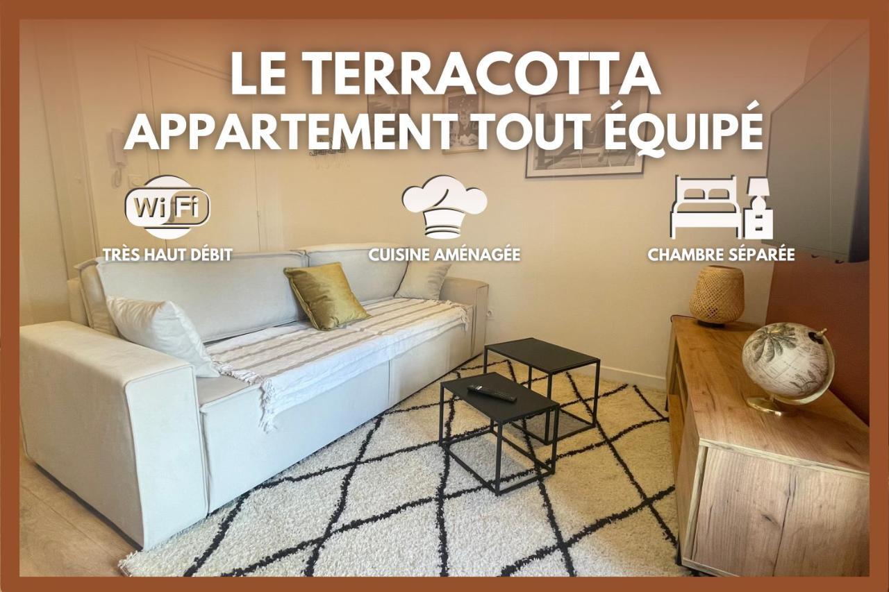 Le Terracotta - Appartement Tout Equipe A Niort Exterior photo